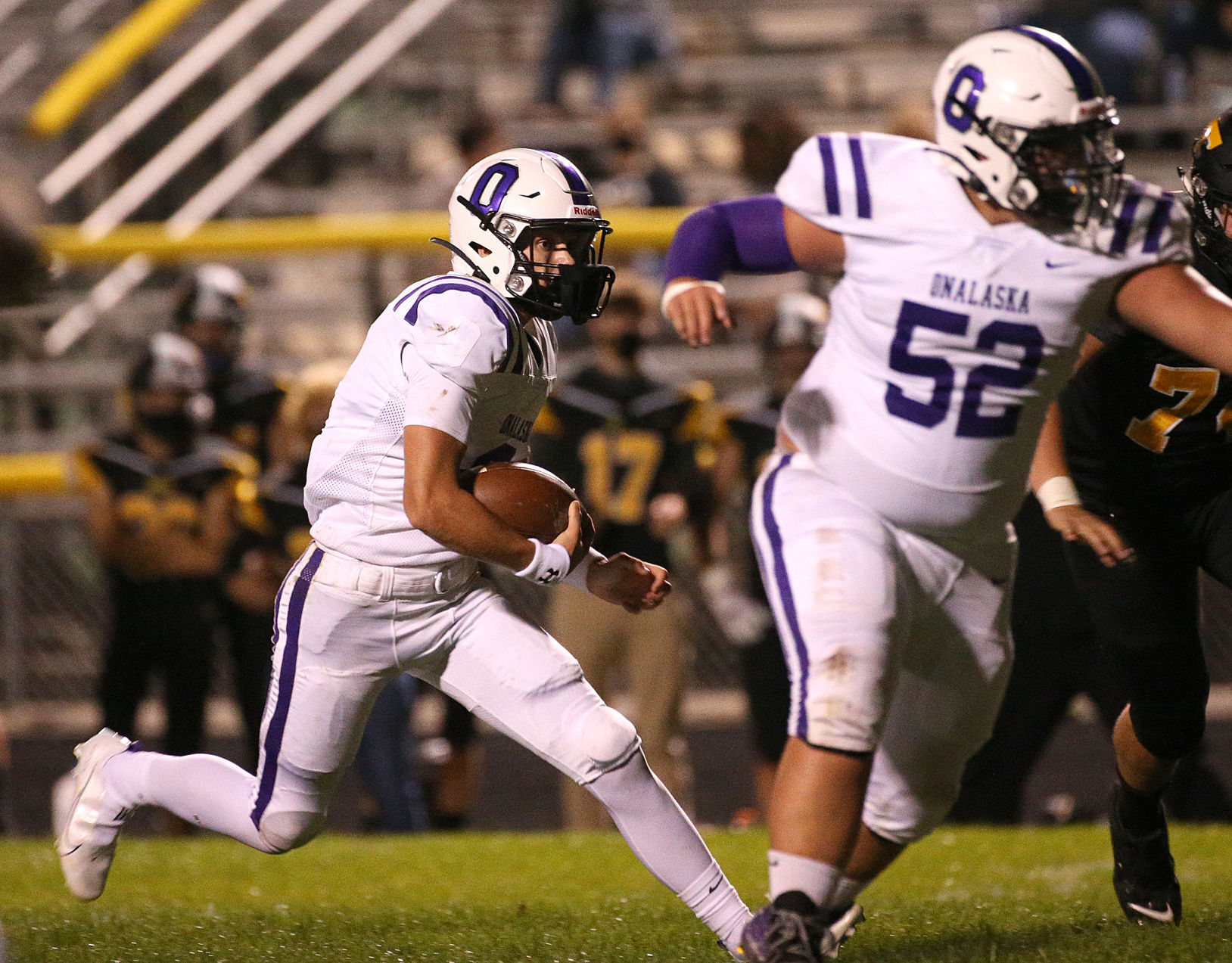 September 25: Onalaska vs Tomah